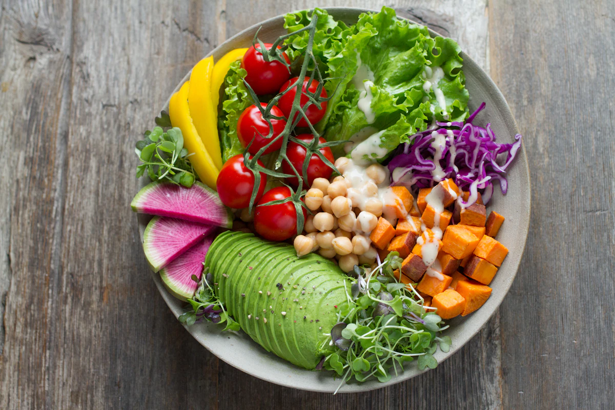 Bowl of vegetable salad